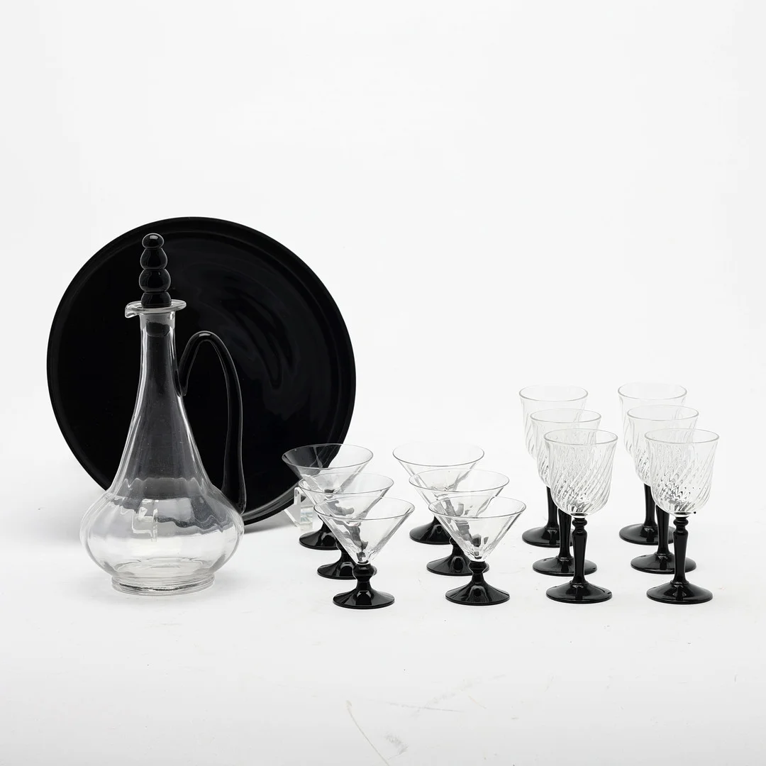 LIKÖRSERVIS, 14 delar, Glimma glasbruk 1940-tal. — Tableware — Uppsala Auktionskammare