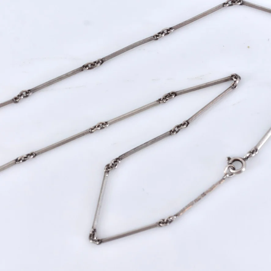 STAVLÄNK, silver, Stigbert för Heribert Engelbert Stockholm 1945. — Bracelets — Halmstads Auktionskammare