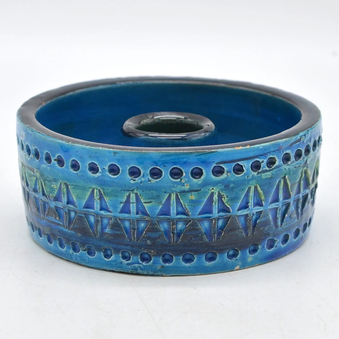 ALDO LONDI. KERZENHALTERSCHALE, RIMINI BLUE, FÜR BITOSSI, DESIGNER KERAMIK, 1960ER JAHRE. — European — Kunst- und Auktionshaus Kleinhenz