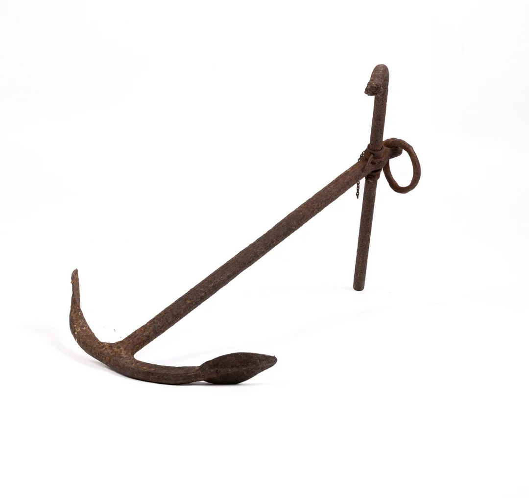 A WROUGHT IRON ADMIRALTY PATTERN ANCHOR. — Technica & Nautica — Griffin’s Auctioneers