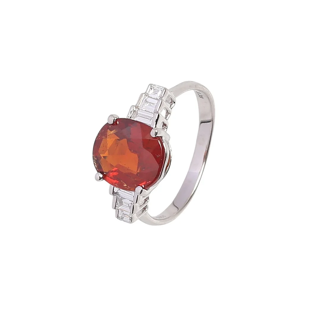 Garnet and diamonds ring. — Rings — Balclis