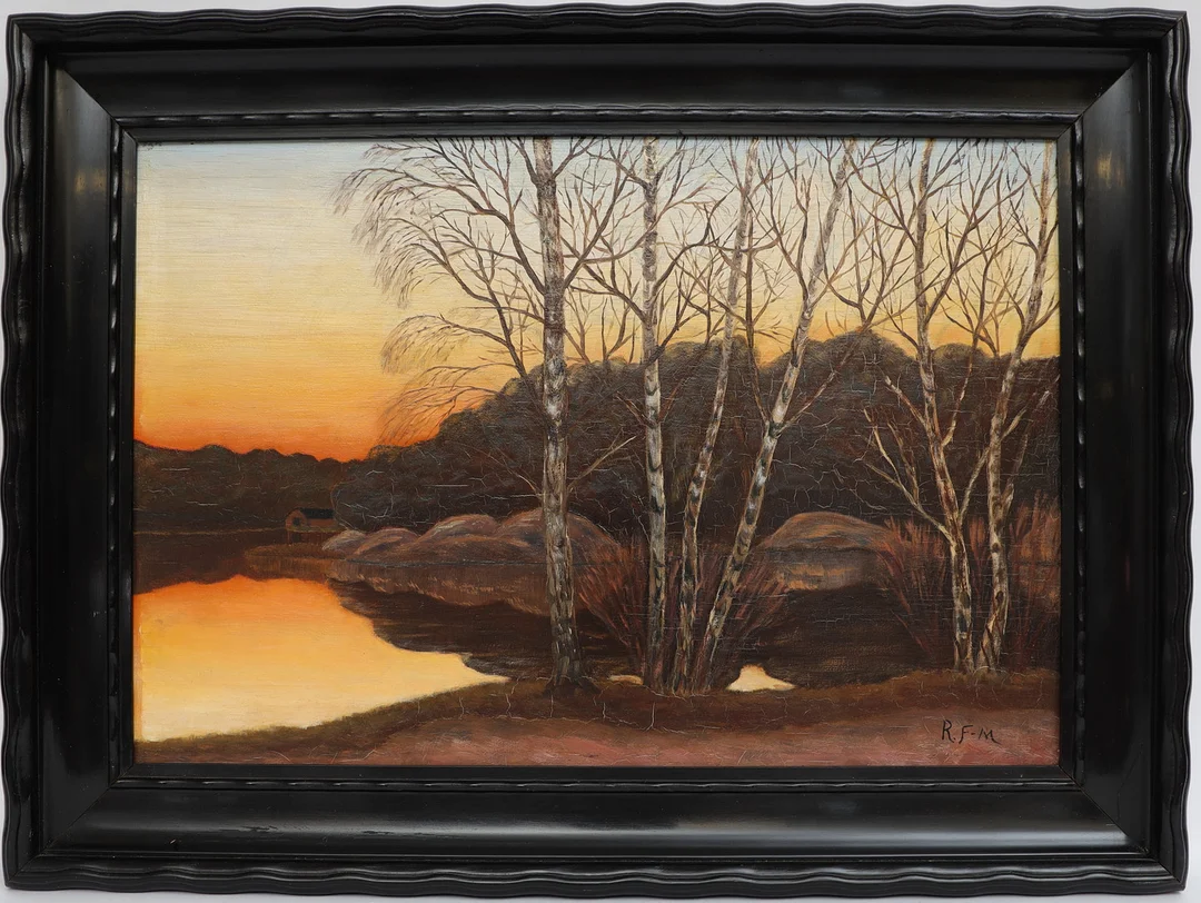 OIDENTIFIERAD KONSTNÄR. Månbelyst landskap, oljemålning på träskiva, monogramsignerad RFM. — Paintings — Falun Auktionsbyrå