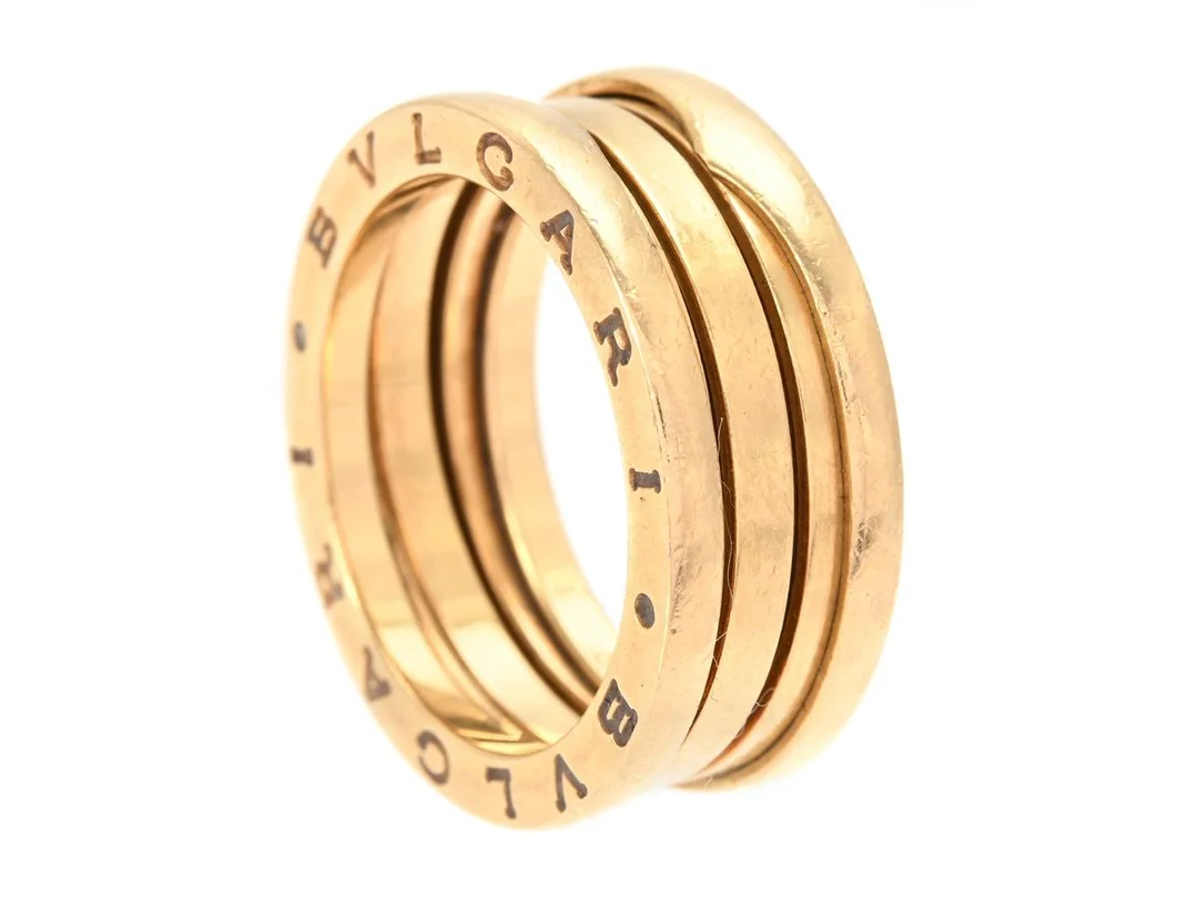 BVLGARI, ring, B.zero1, 3 band, 18K guld, stl 55 (17,5 mm), EC96RC, vikt 10,2 g. — Smycken/Ring — Kaplans