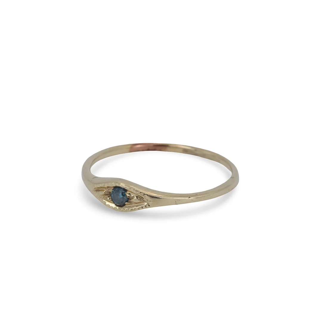 14CT GOLD BLUE DIAMOND RING. — Rings — Chalkwell Auctions