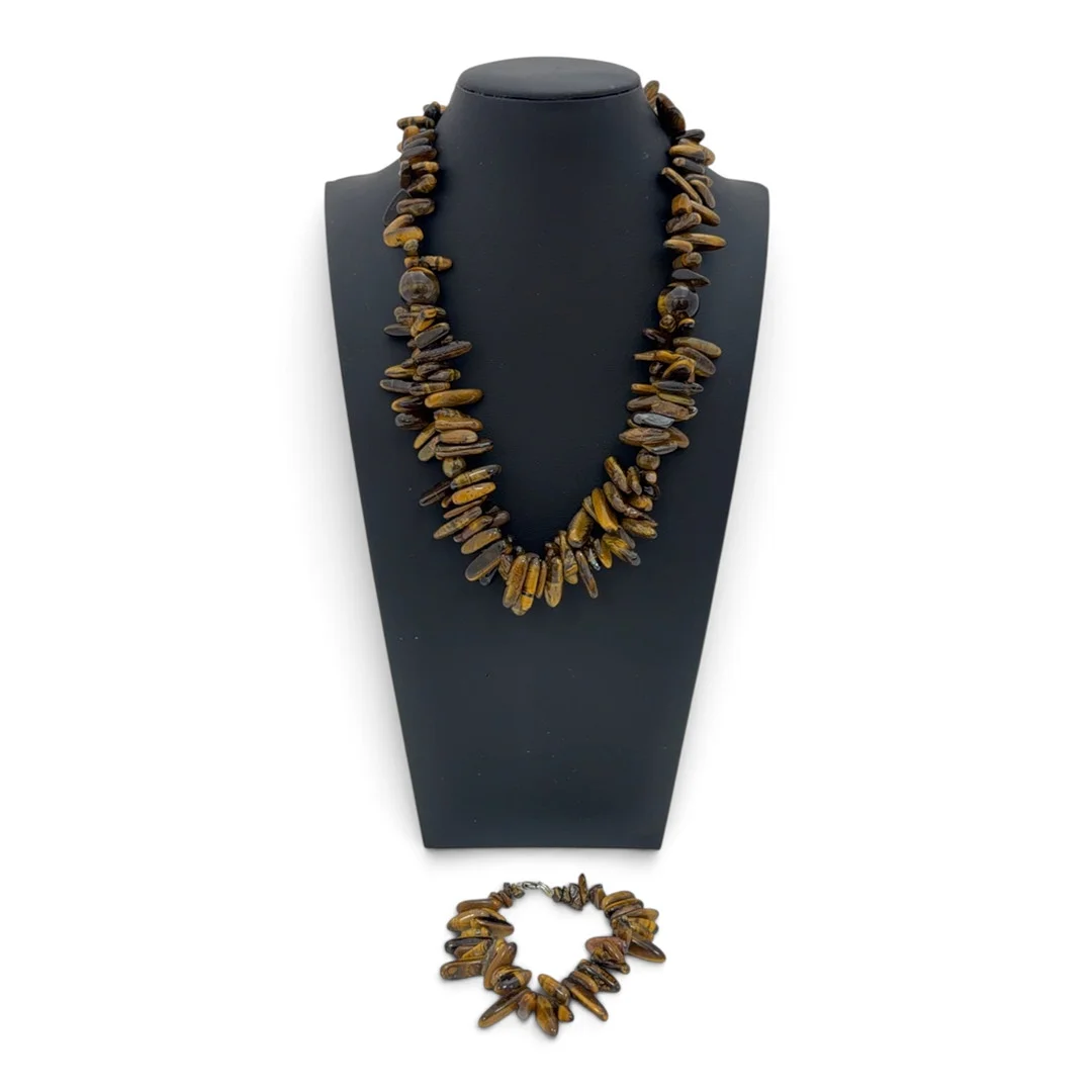 TIGER'S EYE NECKLACE AND BRACELET. — Necklace — Griffin’s Auctioneers