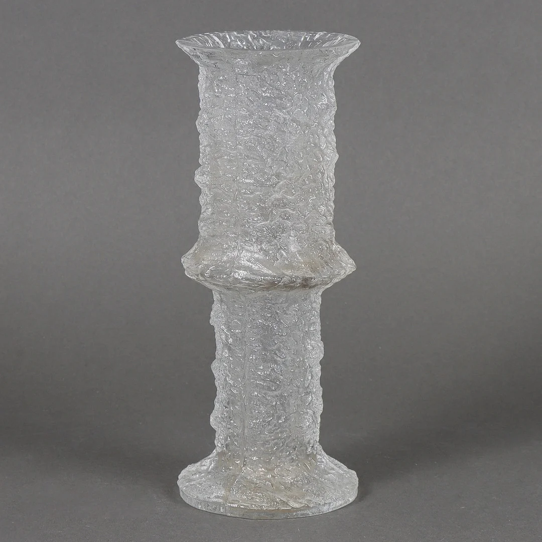 TIMO SARPANEVA. Vas, "Nardus" Iittala, Finland. — Art glass — Karlstad Hammarö Auktionsverk