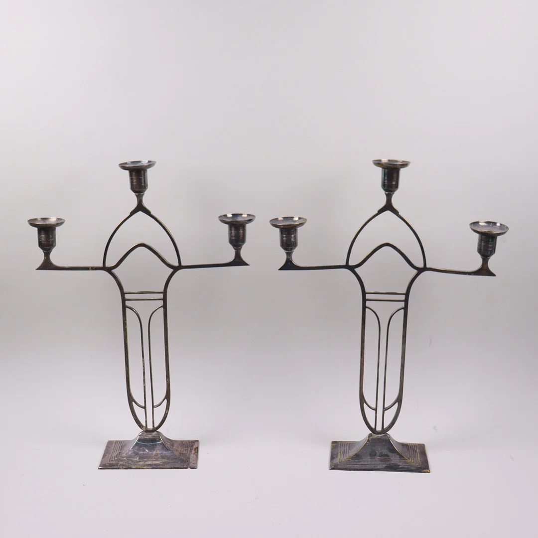 KANDELABRAR, jugend, tidigt 1900-tal, 1 par. — Candlesticks — Markus Auktioner
