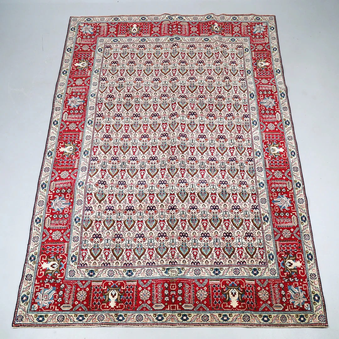 Persisk Tabriz 'Patina', 343 x 242 cm. — Persian Carpets & Textiles — Bidstrup Auktioner