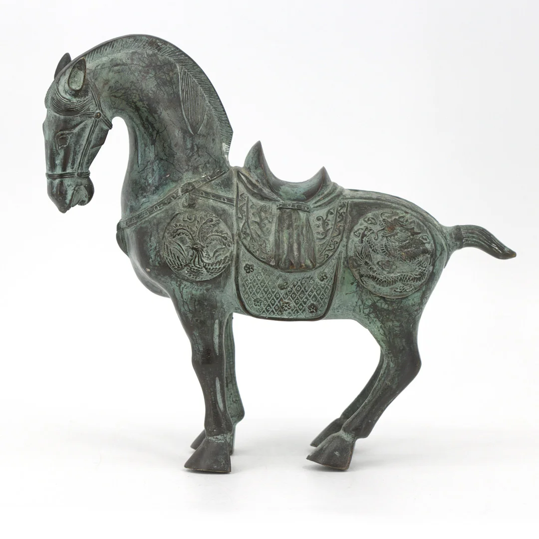 SKULPTUR, häst, Tang-stil, patinerad brons, nutida. — Sculptures & Bronzes — Höganäs Auktionsverk