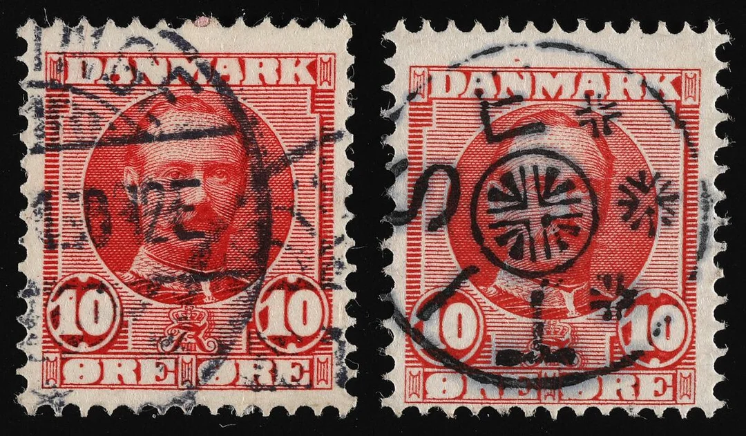 1907. Frederik VIII. 10 Øre, red. 2 used varieties, pos. 23 DOT OVER N and pos. 54 DOT IN 1 IN LEFT 10 — Stamps, Covers & Postal History/Denmark/Bogtryk — Bruun Rasmussen