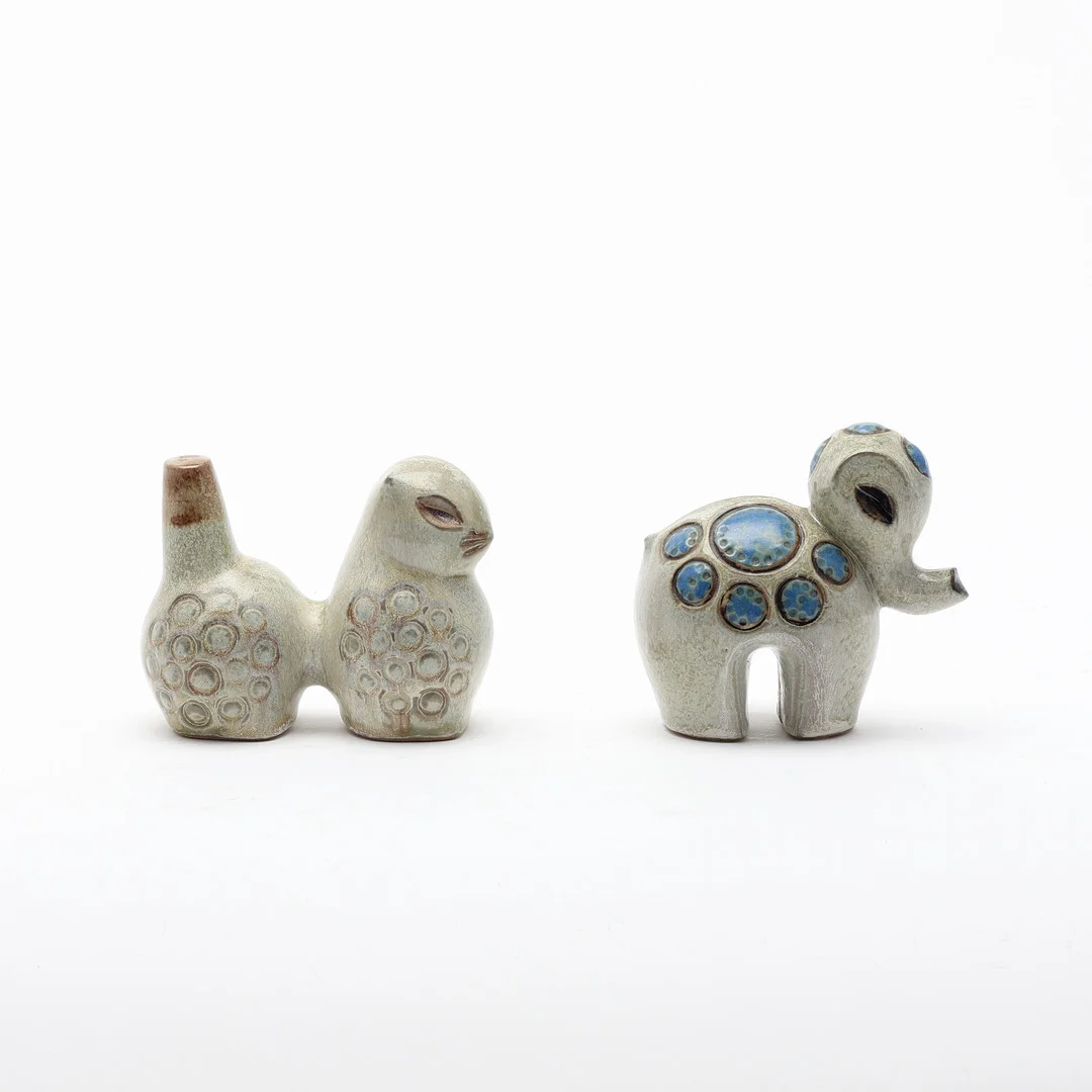 BRITT-LOUISE SUNDELL. Figuriner, 2 st, Gustavsberg. — European — Uppsala Auktionskammare