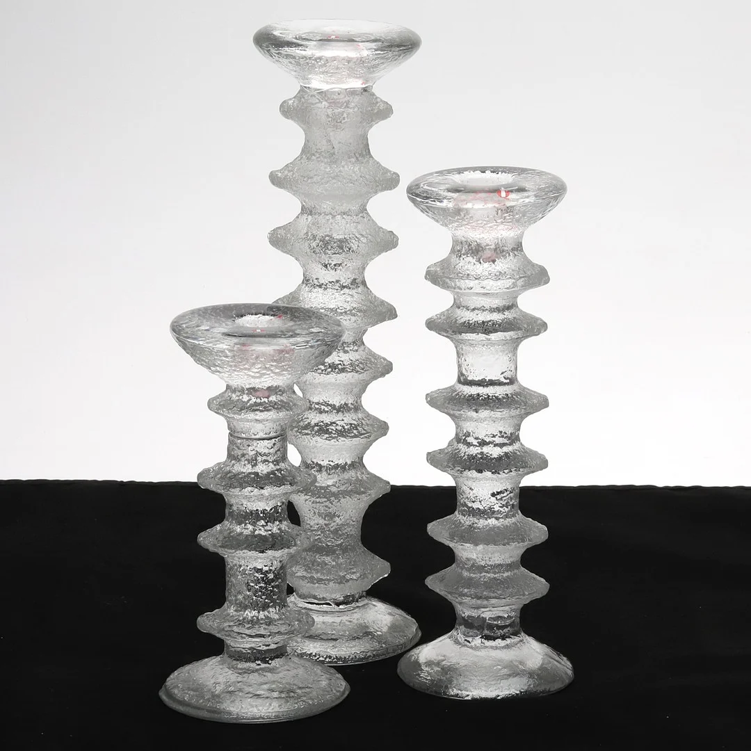 TIMO SARPANEVA, 3 st, "Festivo", Ljusstakar, etikettmärkt, monogramsignerad , Iittala, Finland. — Utility glass — Örebro Stadsauktioner