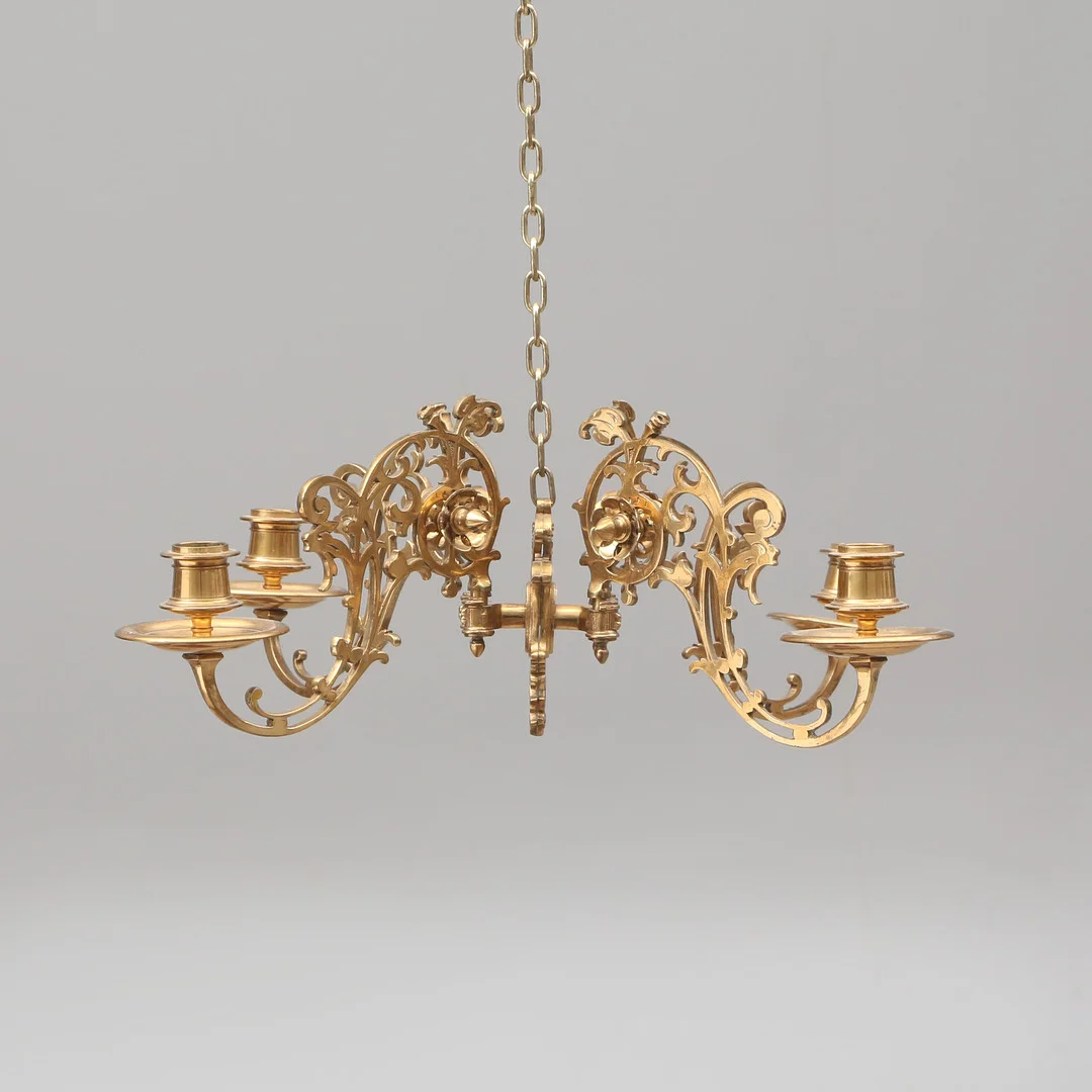 LJUSKRONA, mässing. — Chandeliers — Kalmar Auktionsverk