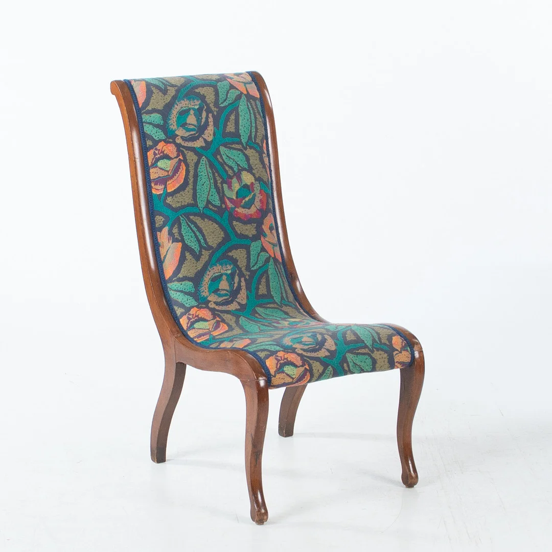 STOL så kallad svanhalsstol. — Armchairs & Chairs — Laholms Auktionskammare