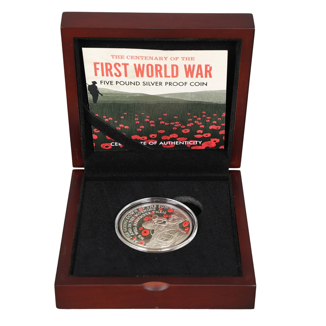 A CENTENARY FIRST WORLD WAR FIVE POUND SILVER PROOF COIN. — Coins & Banknotes — Bishop & Miller