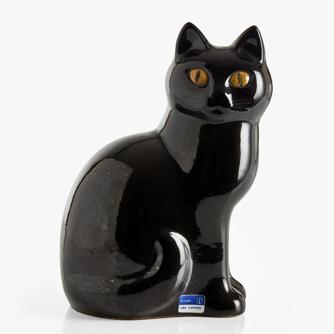 LISA LARSON, Katt, Murre svart, Lisa Larson Studio Gustavsberg Sweden, märkt samt med etikett, glaserad stengods. — European — Crafoord Auktioner Stockholm