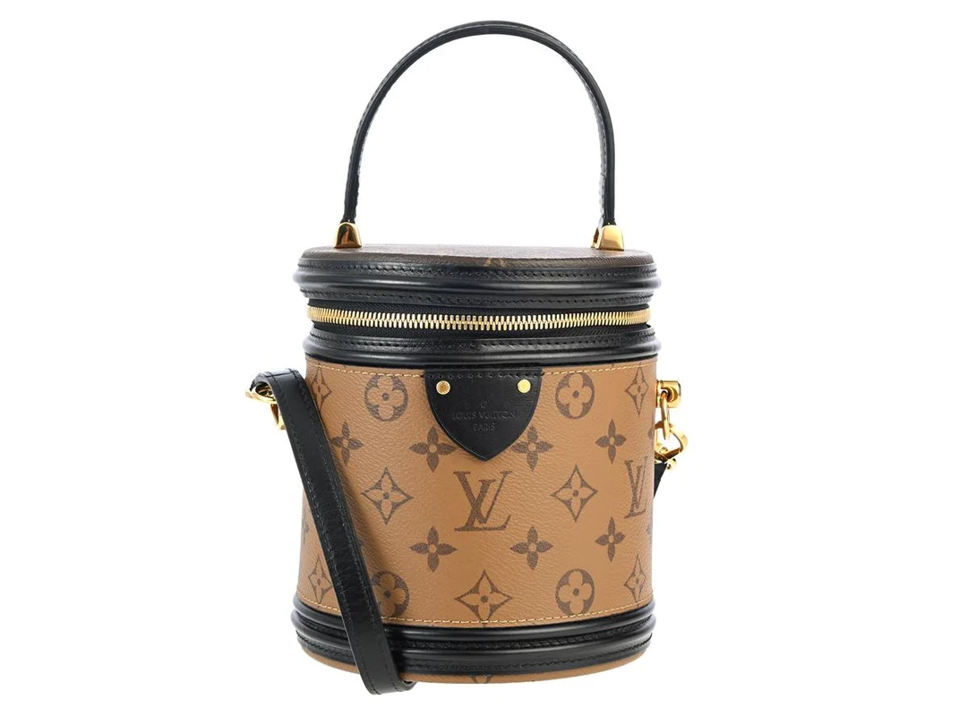 VÄSKA, LOUIS VUITTON, Cannes Bag, Monogram and Monogram Reverse coated canvas exterior, guldfärgade beslag, 15x17x14 cm, hänglås och nycklar märkta 305, avtagbar axelrem, dustbag, kvittokopia från 2018. — Accessoarer/Väskor — Kaplans