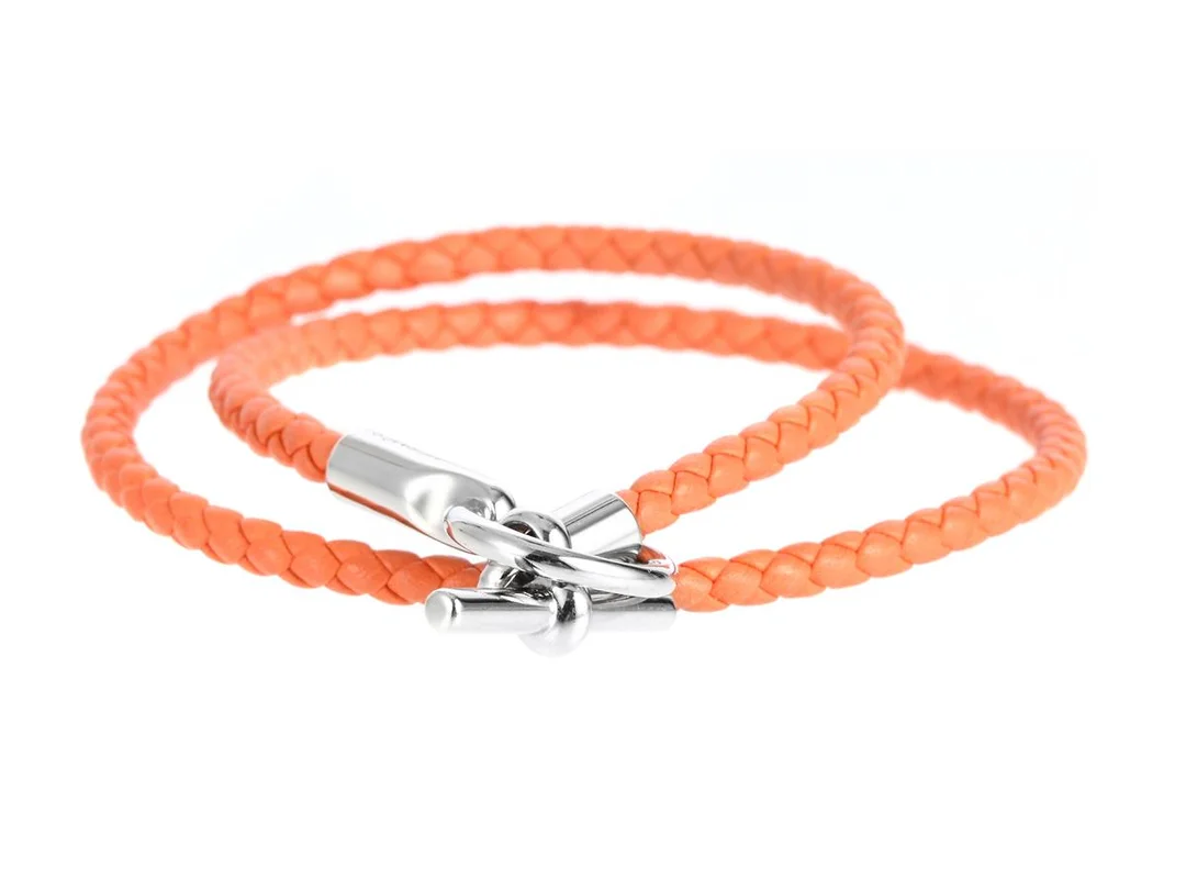 ARMBAND, HERMÈS, Glenan Double Tour Bracelet, orange läder, palladiumpläterad, stl T2, smyckespåse, ask. — Smycken/Armband — Kaplans