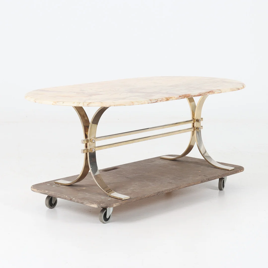 SOFFBORD, stenskiva med metallunderrede, 1900-talets andra hälft. — Coffee Tables — Stadsauktion Sundsvall