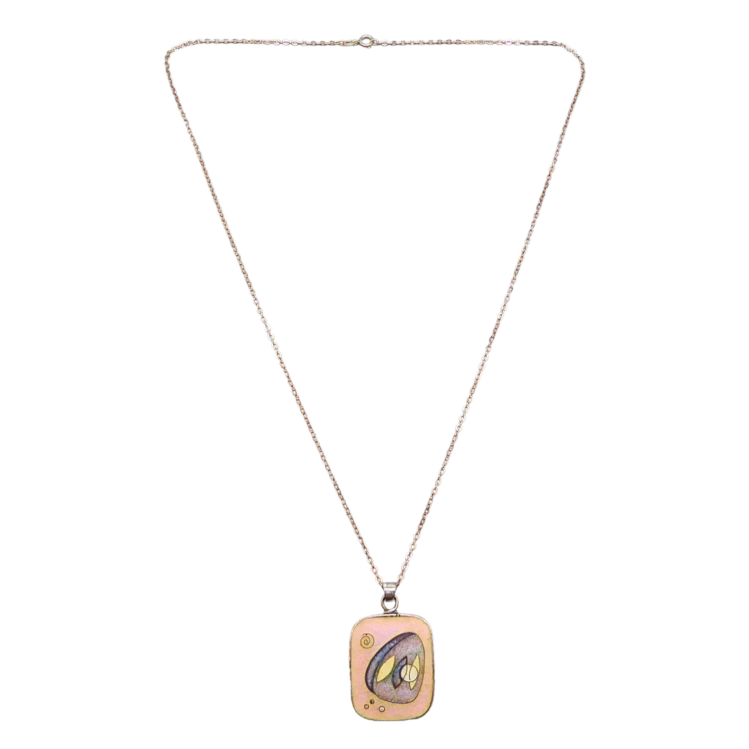 HALSKETTE MIT EMAILLE-ANHÄNGER, 835ER SILBER. — Jewellery — Auktionshaus Stuber's Hammerschlag