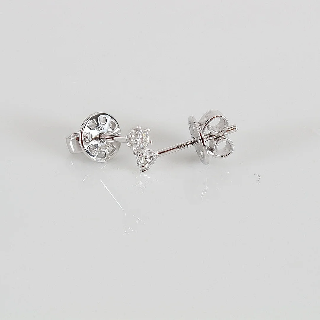 ENSTENSÖRHÄNGEN, 0,16ct, vitguld 18K. — Earrings — Halmstads Auktionskammare