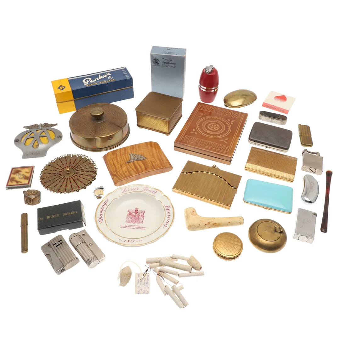 MATCH DISPENSER, CIGARETTE CASES & ASSORTED ITEMS. — Miscellaneous — Lawrences Auctioneers