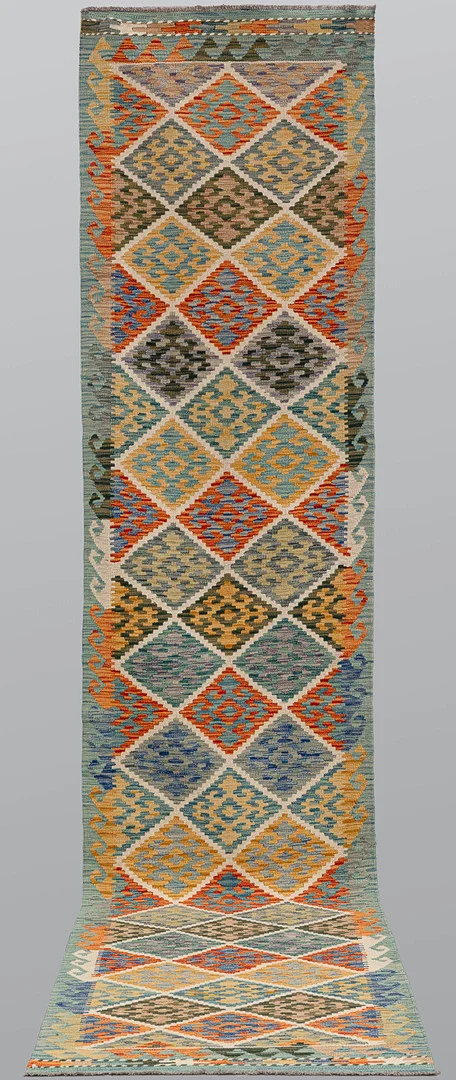 ORIENTMATTA. Kelim klassisk design gallerimodell, 397 x 84 cm. — Carpets — Gomér & Andersson Norrköping