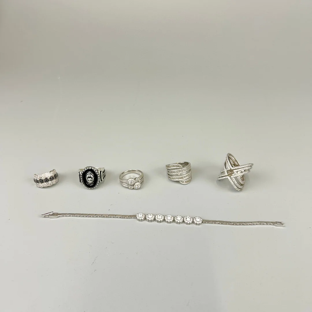 FOUR WHITE STONE SET RINGS ETC. — Rings — Chalkwell Auctions