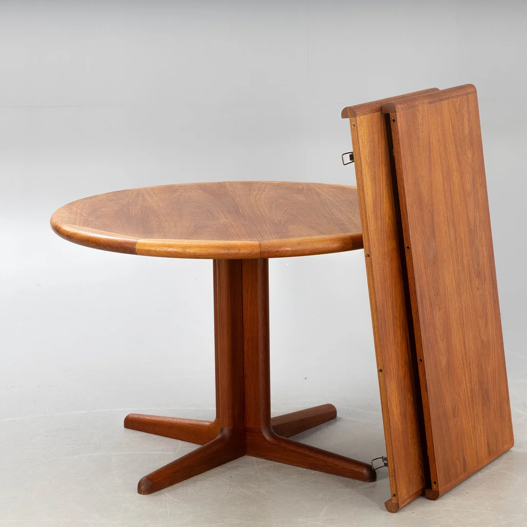 Erweiterbarer Esstisch von Falster Furniture, Dänemark, 1960er Jahre. — Dining tables — Stockholms Auktionsverk Hamburg