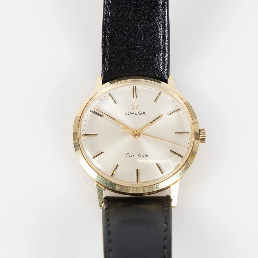 OMEGA, Genève (-Swiss Made-), armbandsur, 33 mm, 14K guld, ca 1970. — Wristwatches — Stockholms Auktionsverk Helsingborg