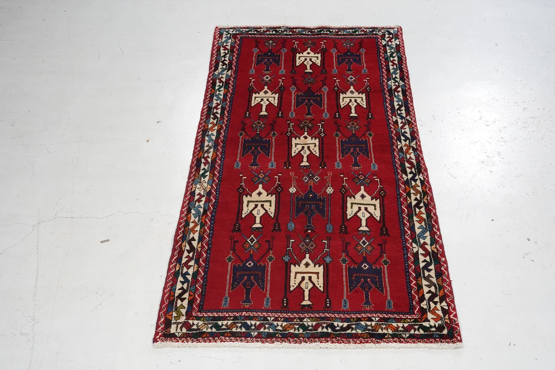 MATTA, Fars, Shiraz, Persien. — Oriental Carpets & Textiles — Garpenhus Auktioner