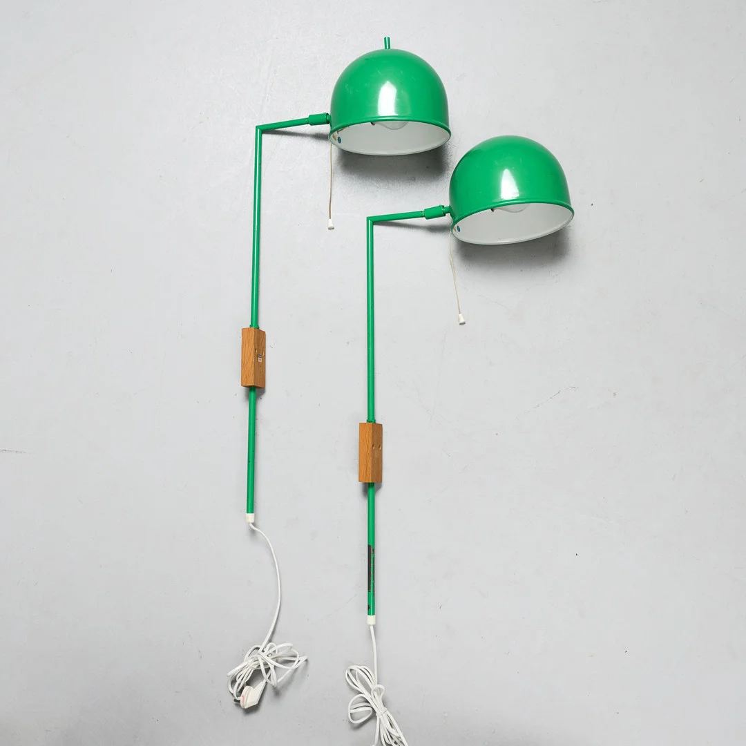 EJE AHLGREN. Vägglampor, paret, Bergbom, modell V-75. — Wall Lights — Formstad Auktioner
