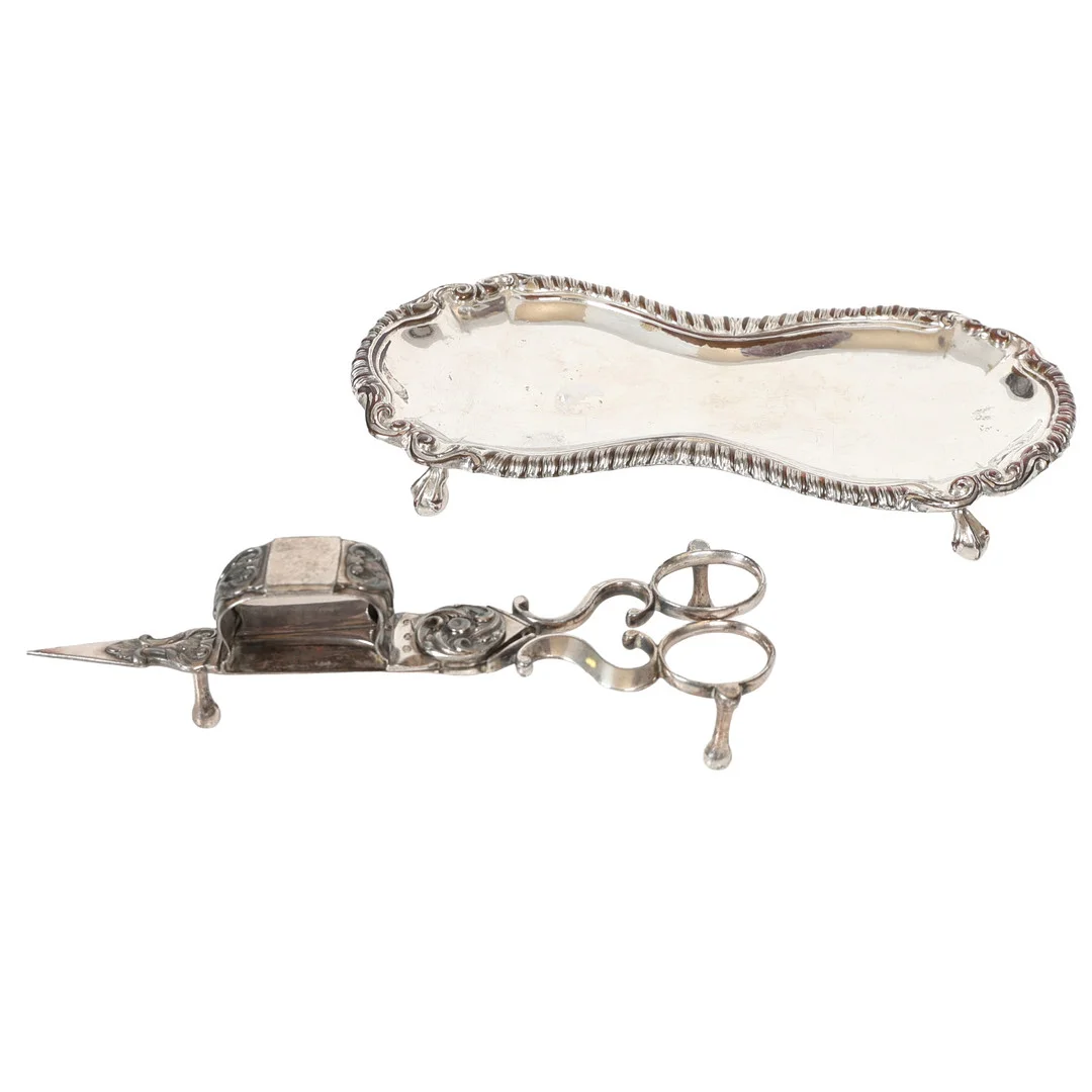 A PAIR OF GEORGE III SHEFFIELD PLATE CANDLE SNUFFER SCISORS TOGETHER WITH A TRAY (2). — Silver — Bishop & Miller