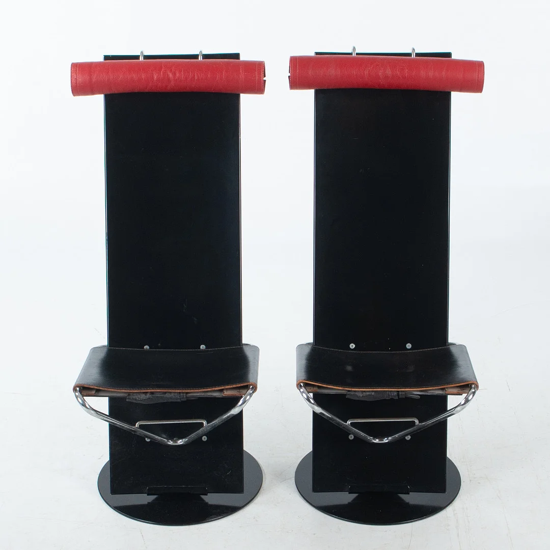 BÖRGE LINDAU & BO LINDEKRANTZ. Stolar, ett par, modell "Plankan", Lammhults, Sverige, formgivna 1983. — Armchairs & Chairs — Laholms Auktionskammare