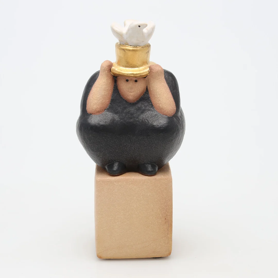 LISA LARSON. FIGURIN, stengods, "Trollkarl", Gustavsberg. — European — Borås Auktionshall