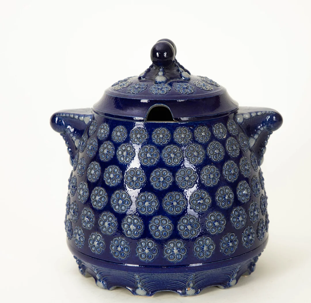 SIMON PETER GERZ. Bowle mit Nuppendekor, um 1900. — European — Stockholms Auktionsverk Hamburg