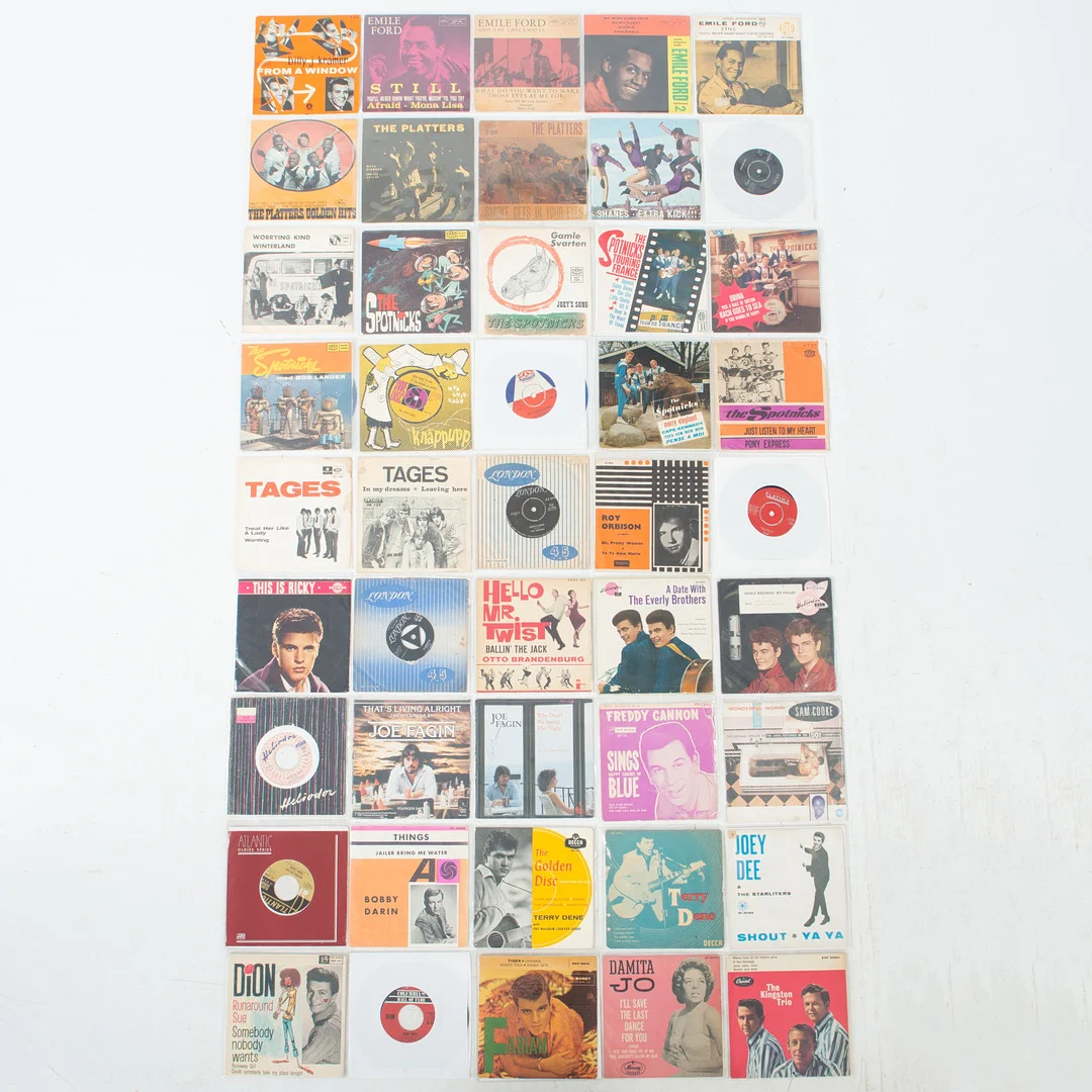 PARTI SINGLAR 7", 45 stycken. — Audio, Vinyl & Hi-Fi — Laholms Auktionskammare