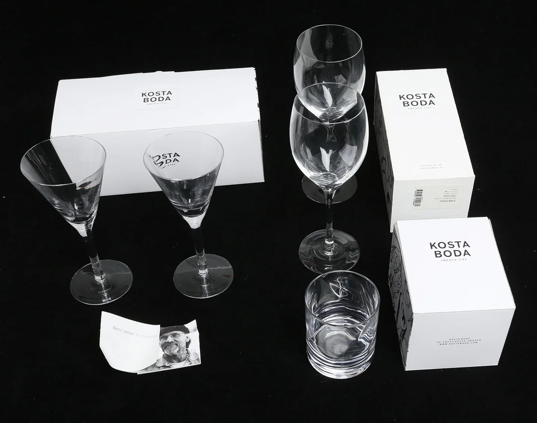 BERTIL VALLIEN. SERVISGLAS, 5 st, Kosta Boda, Chateau. — Tableware — Kalmar Auktionsverk