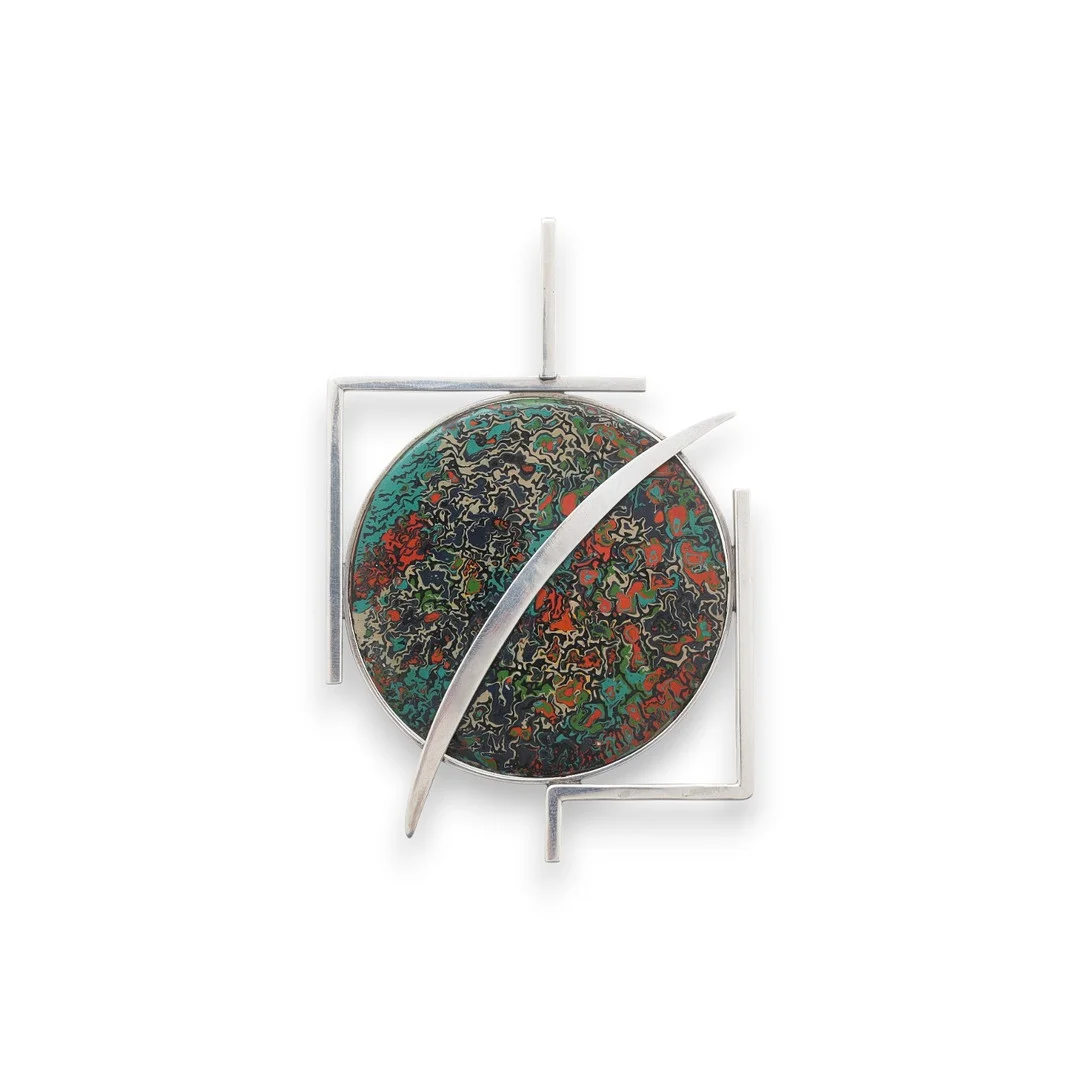 LUISA LARENA. "Urushi" lacquer brooch-pendant, circa 1985-1995. — Brooches & Pendants — Balclis