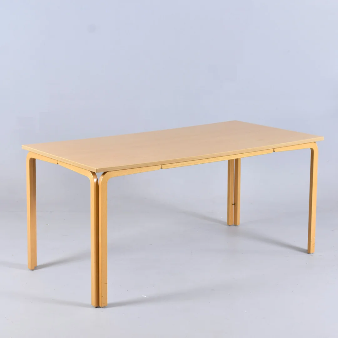 BORD, Smithco Line, Danmark. — Tables — Halmstads Auktionskammare