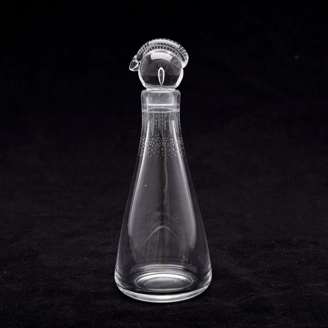 EDVIN ÖHRSTRÖM. KARAFF MED PROPP, ORREFORS EXPO 1953. — Art glass — Crafoord Auktioner Lund