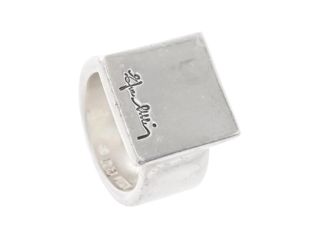 EFVA ATTLING, ring, sterlingsilver, stl 17,75 mm, sliten, vikt 23,5 g. — Smycken/Ring — Kaplans