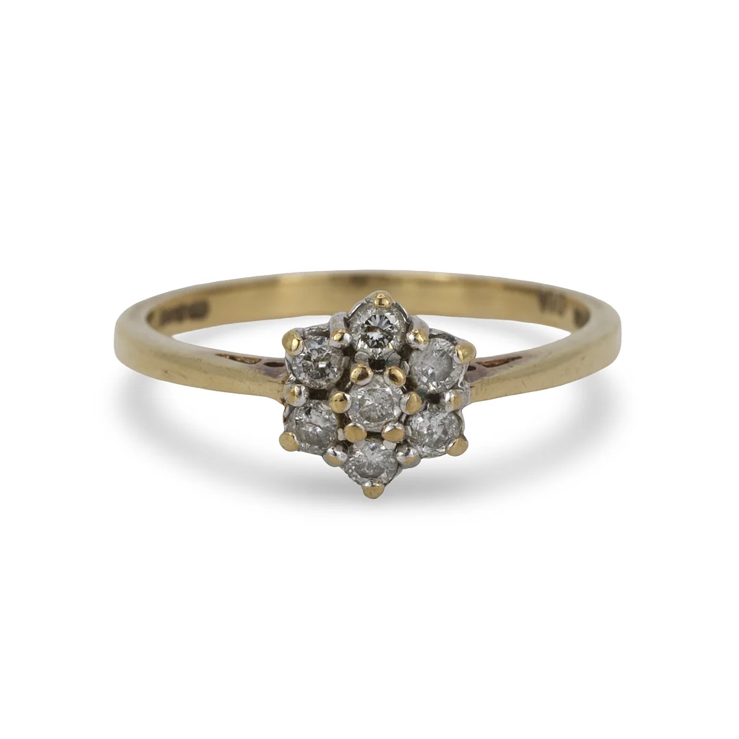 9CT DIAMOND CLUSTER RING. — Rings — Chalkwell Auctions