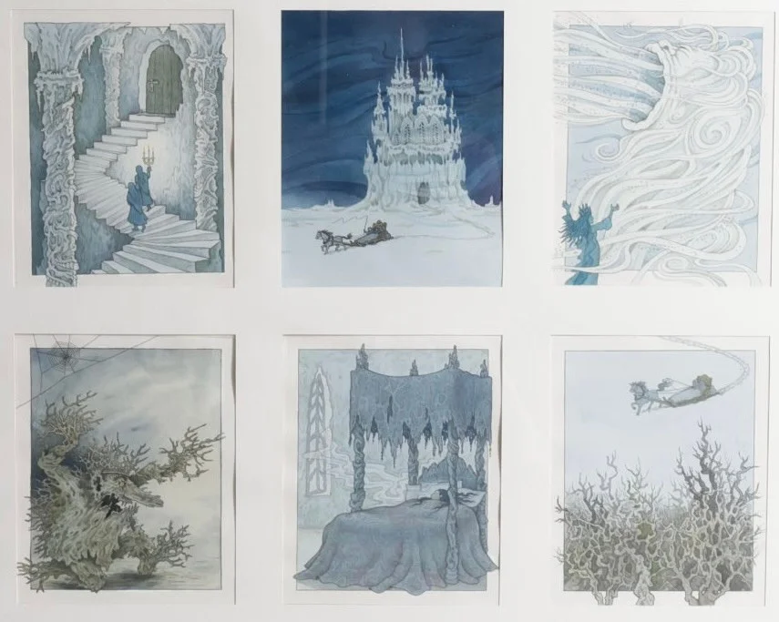 Seks grafiske tryk med passepartout med motiv af bl.a. Snedronningen og vinterlandskab. Indrammet. — Engravings & Prints — Woxholt Auktionshus