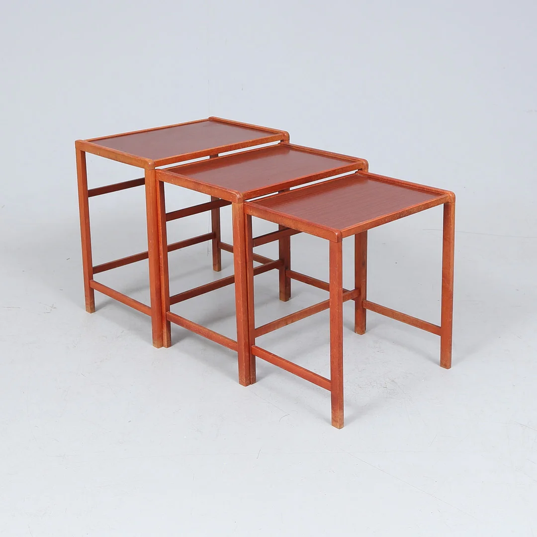 SATSBORD, 3 delar, perstorpsplattor. — Tables — Gomér & Andersson Linköping