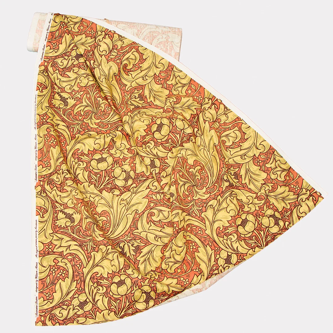 WILLIAM MORRIS. "Bachelors Button", tyg, Sanderson. — Textiles — Uppsala Auktionskammare