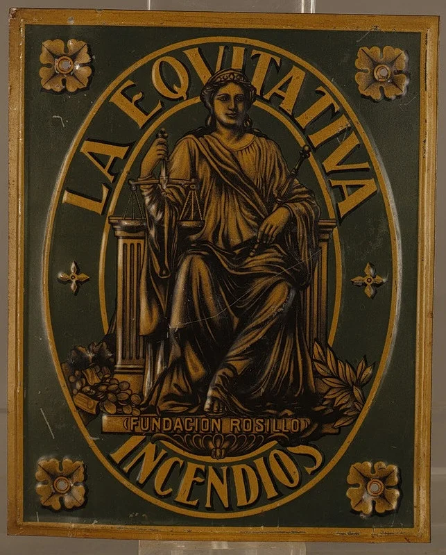 La Equitativa, placa publicitaria en hojalata estampada y pintada. — Other collectables — Barcelona Auctions