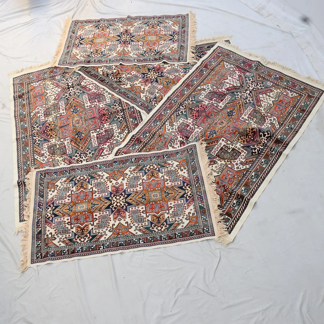 MASKINVÄVDA MATTOR 6st. — Carpets — Falun Auktionsbyrå