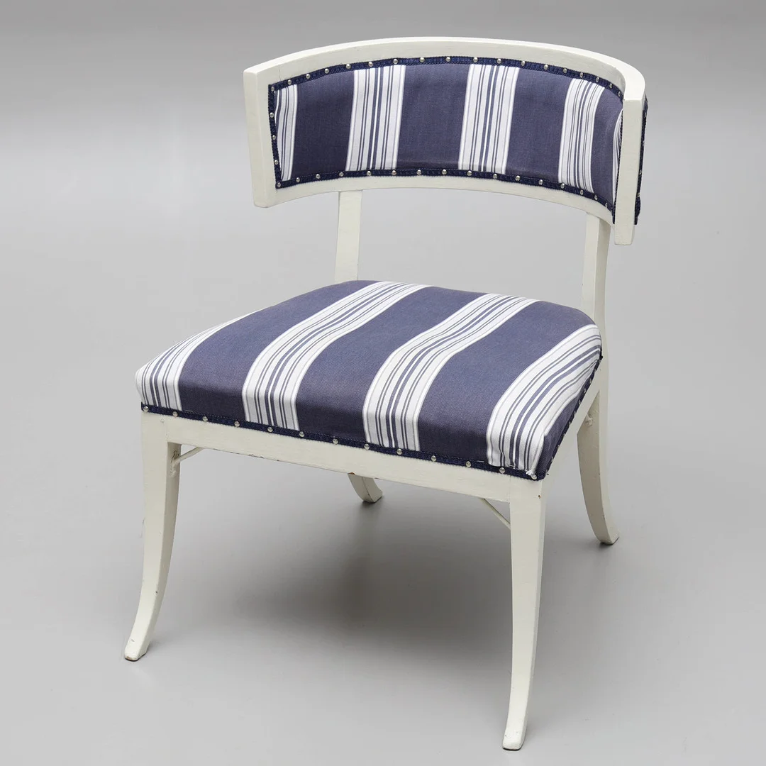 BALJFÅTÖLJ, sengustaviansk stil, 1800/1900-tal. — Armchairs & Chairs — Auktionsmagasinet Vänersborg