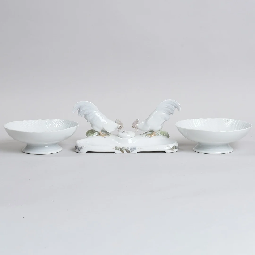 CHRISTIAN THOMSEN. ROYAL COPENHAGEN, Christian Thomsen blækhus & "Josephine" kageskåle. — European — Sørensen Auktioner